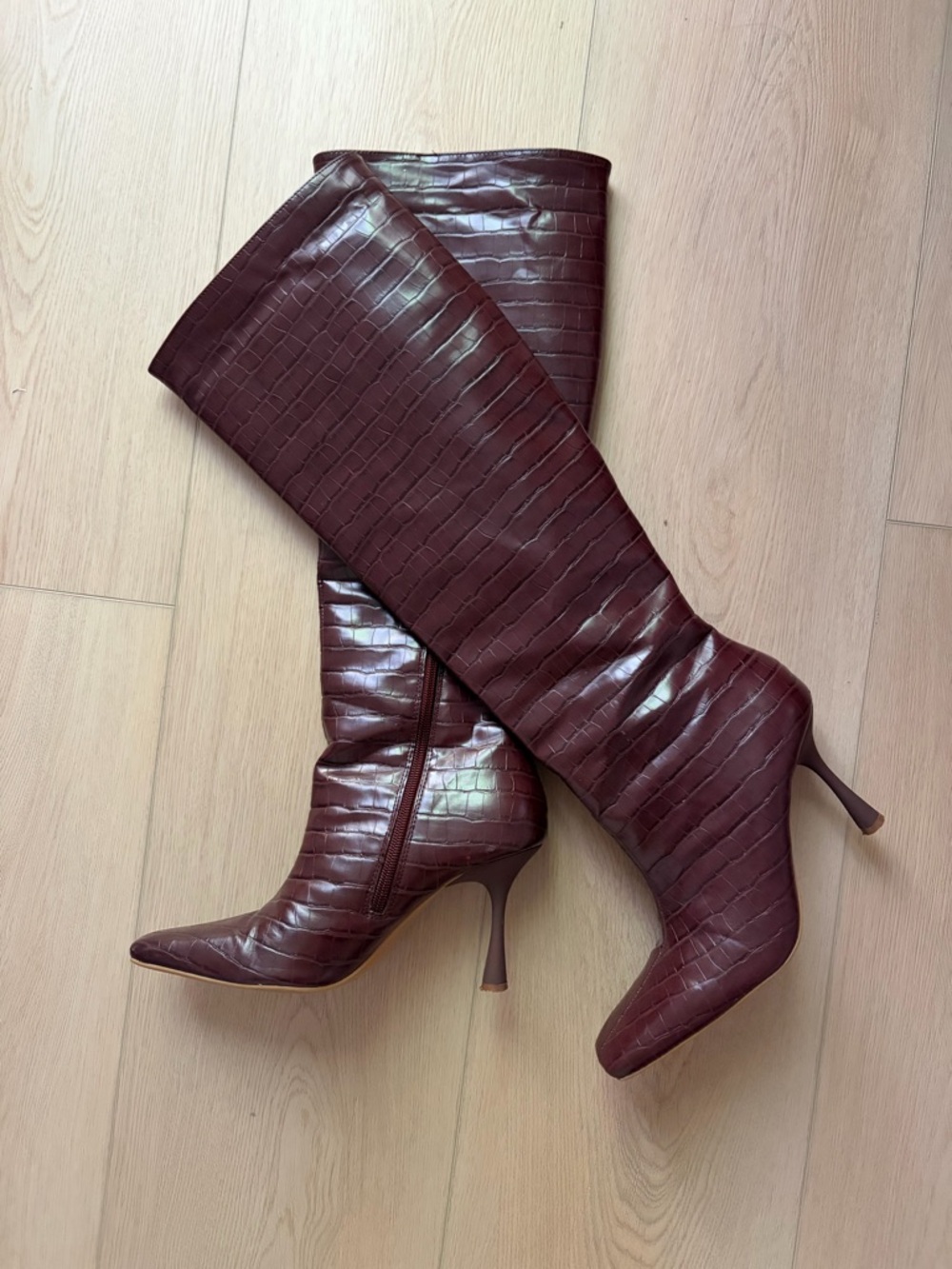 Women's Burgundy Croc-Embossed Knee-High Stiletto Boots